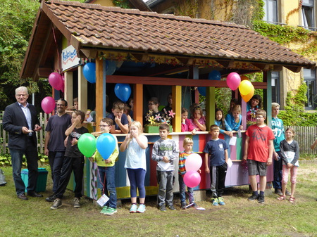 Ferienprogramm 2016: Die längste Spielplatzmurmelbahn Oberfrankens